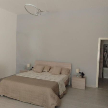Don Bosco Apartment Бари Екстериор снимка