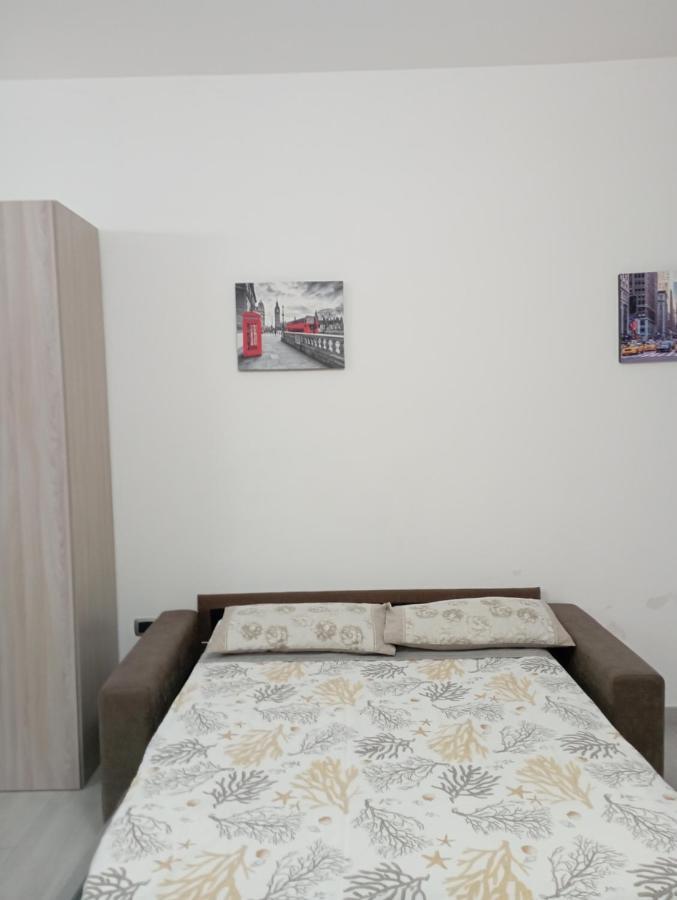 Don Bosco Apartment Бари Екстериор снимка